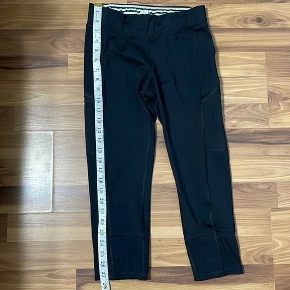 Champion Women Black‎ Cropped Athletic Leggings Capri Pants Size S - Picture 7 of 7